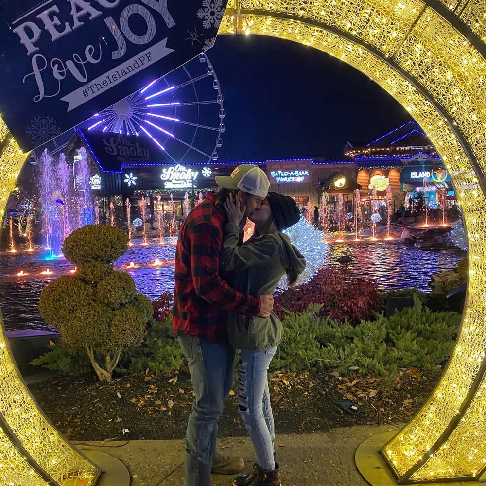 Meet your Posher, Brittney